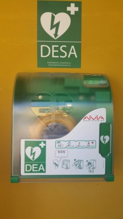 Defibrillator